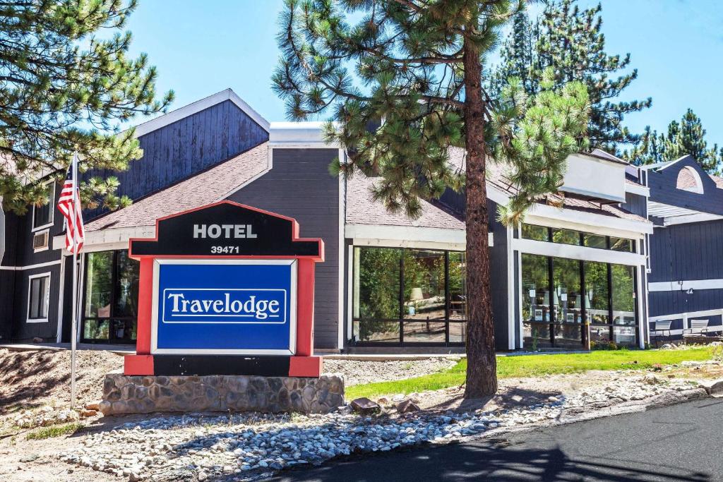 Travelodge by Wyndham Big Bear Lake CA Main image 1